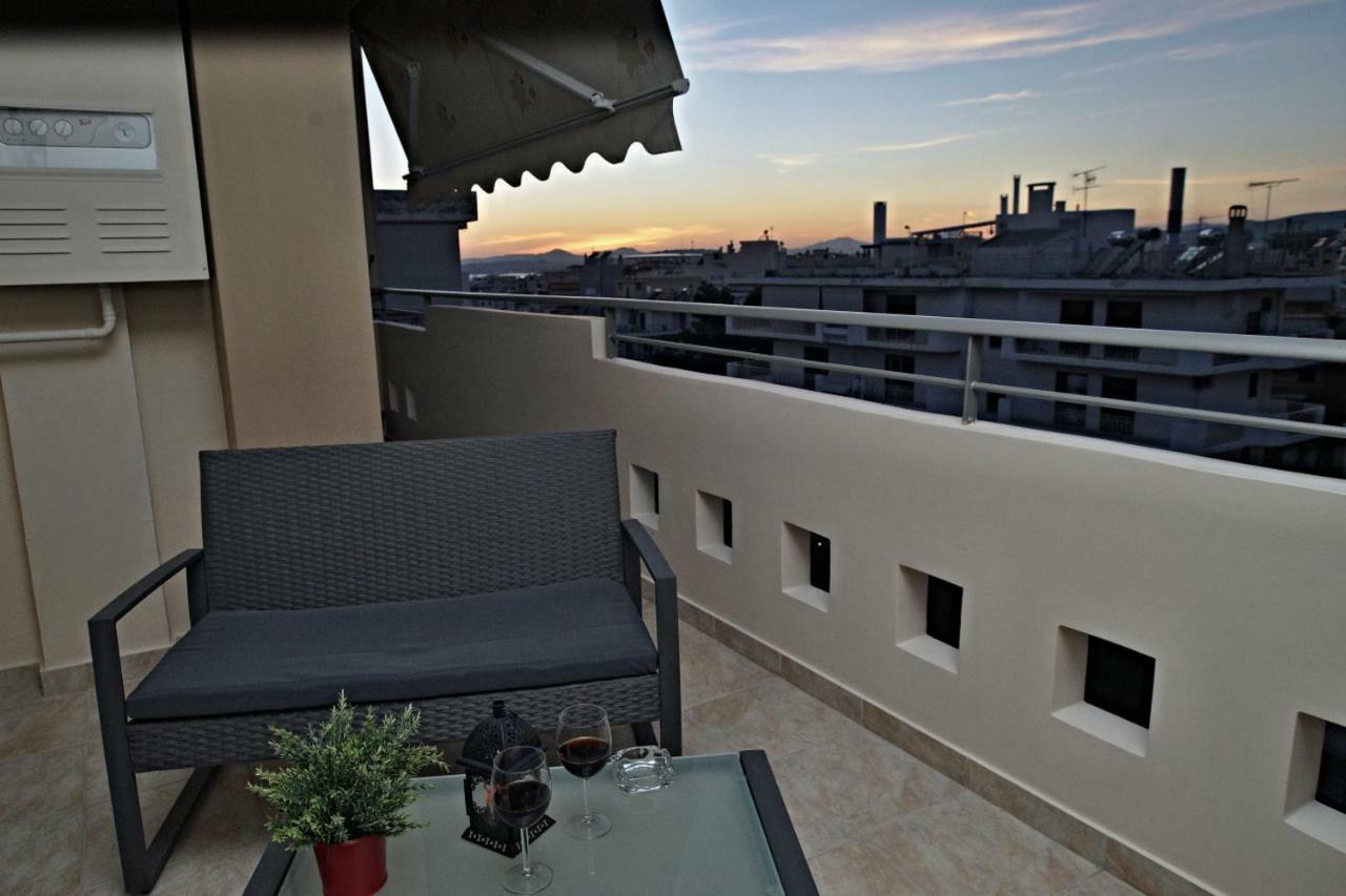 Charming Apartment Near Athens Center And The Sea Exterior photo